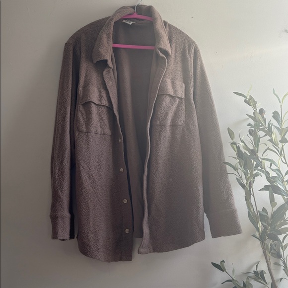 PINK Victoria's Secret Taupe Shacket - Picture 1 of 3